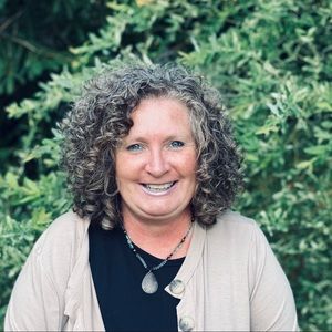 Meet your Posher, Janie